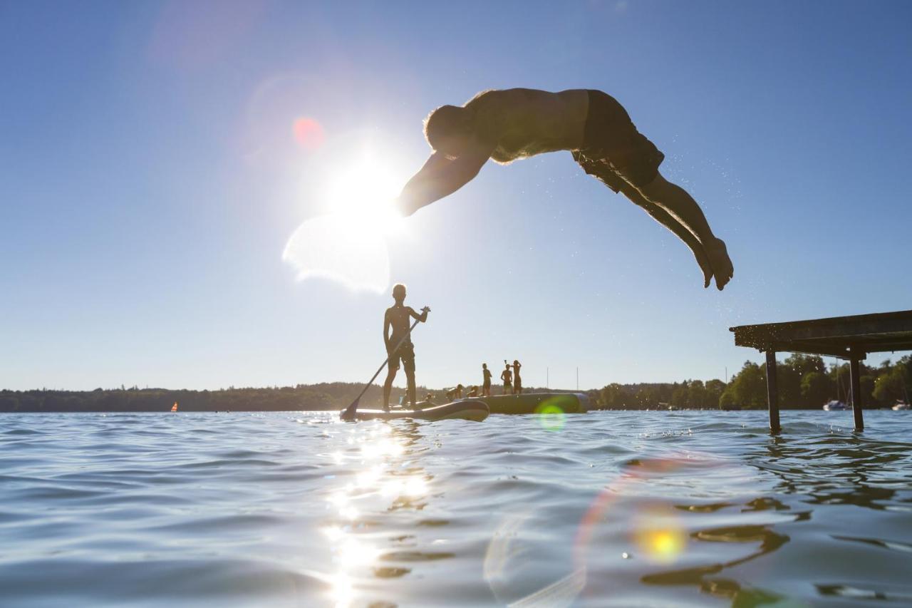 Sopherl Am See - Fruehstueck Auf Der Seeterrasse, Sehr Ruhig Und Wunderschoen Am See, 3 Minuten Nach Oberpfaffenhofen, Viele Radtouren, Restaurants & Cafes In Der Umgebung Weßling エクステリア 写真