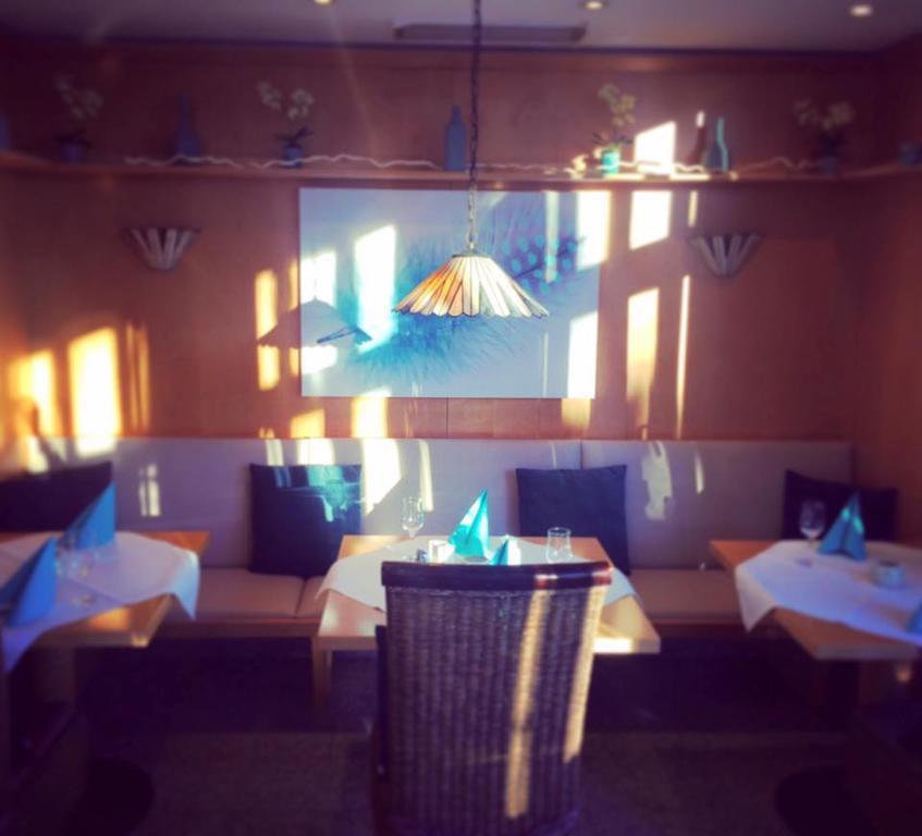 Sopherl Am See - Fruehstueck Auf Der Seeterrasse, Sehr Ruhig Und Wunderschoen Am See, 3 Minuten Nach Oberpfaffenhofen, Viele Radtouren, Restaurants & Cafes In Der Umgebung Weßling エクステリア 写真